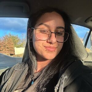 Meet your Posher, Sara